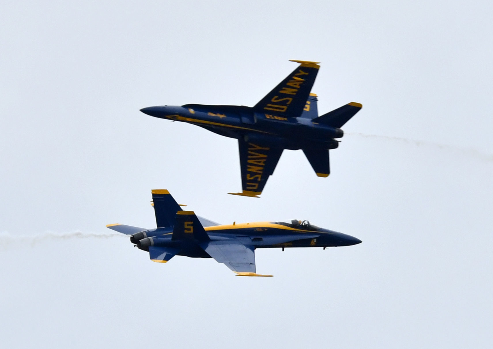 Practice day for the Quad City Air Show